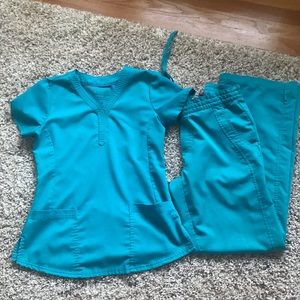 Sale🔖Healing hands Purple label scrubs